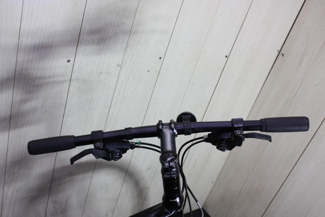 マリンCORTE MADERA 700C アルミ 24速 430mm クロス