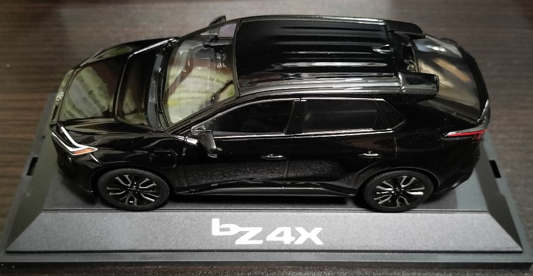 【新型】トヨタ bz4X ブラック ミニカー【非売品】