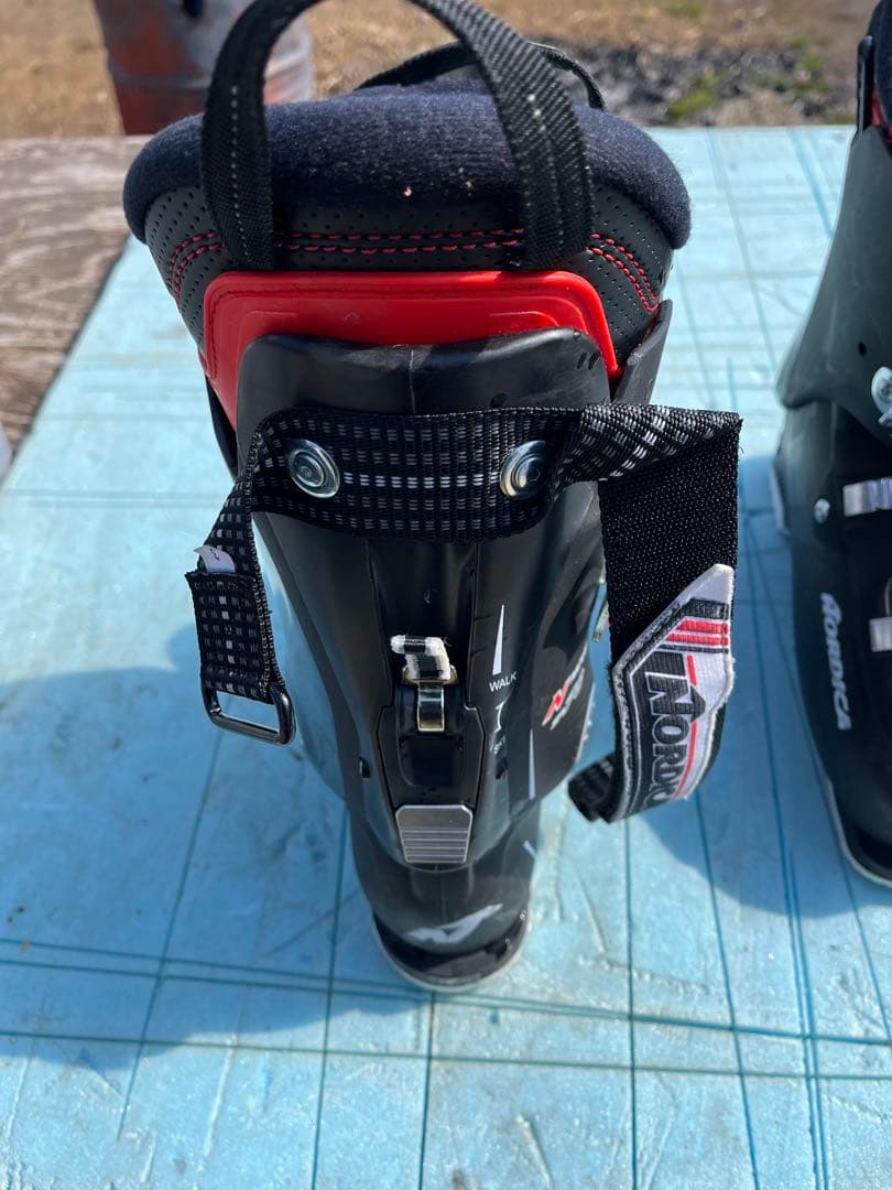 Nordica スキーブーツ ブラック/レッド