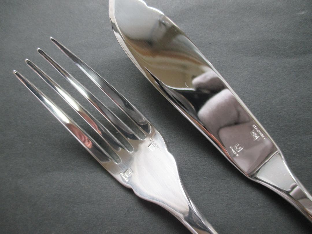 未使用極美品☆仏蘭西高級銀器クリストフルシルバー　フォーク＆ナイフ2本クリュニー