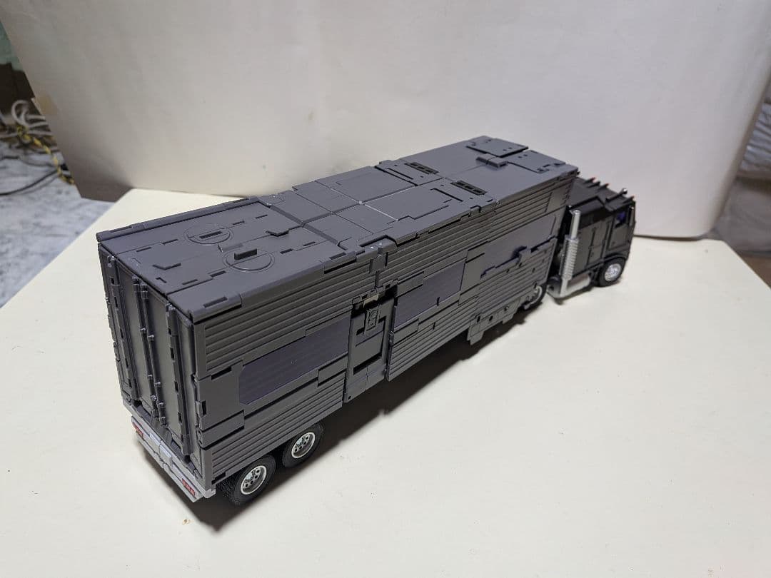 FANSTOYS ROADKING トランスフォーマー モーターマスター 破損有