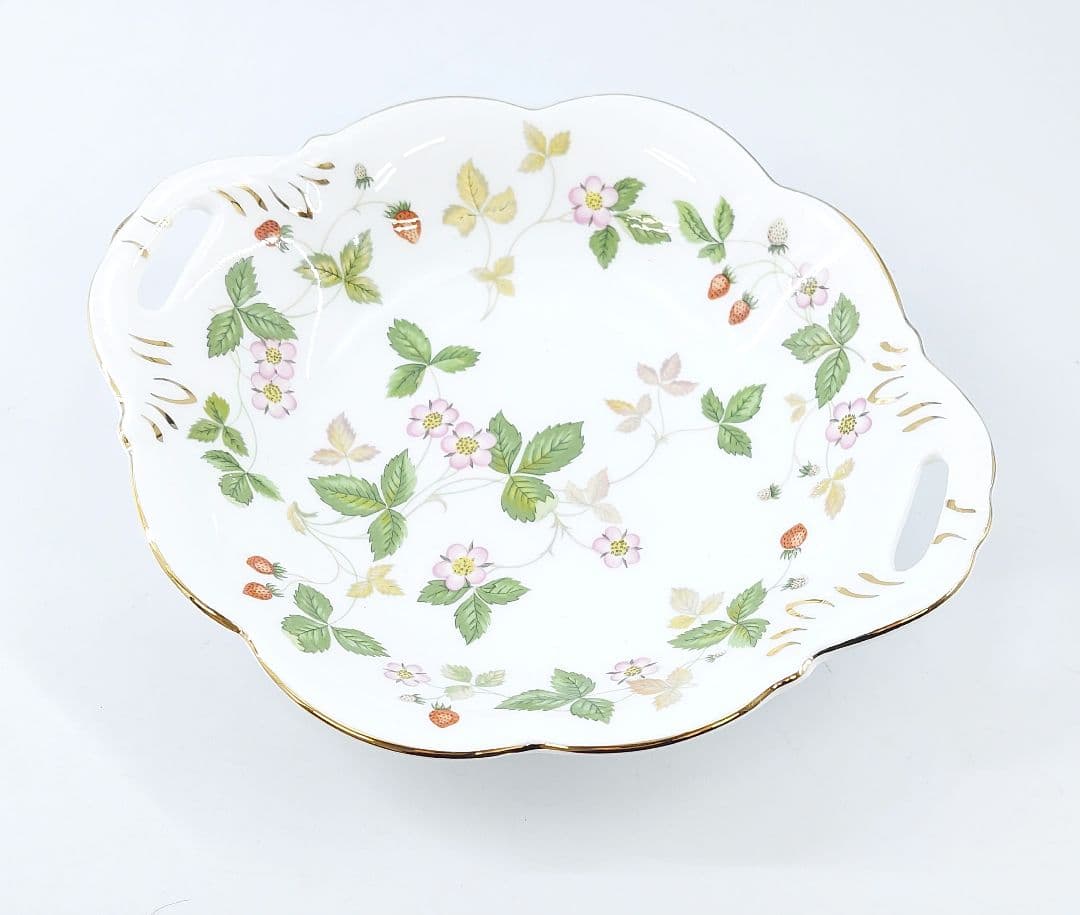 Wedgewood ワイルドストロベリー カップ&ソーサー&プレート 8点