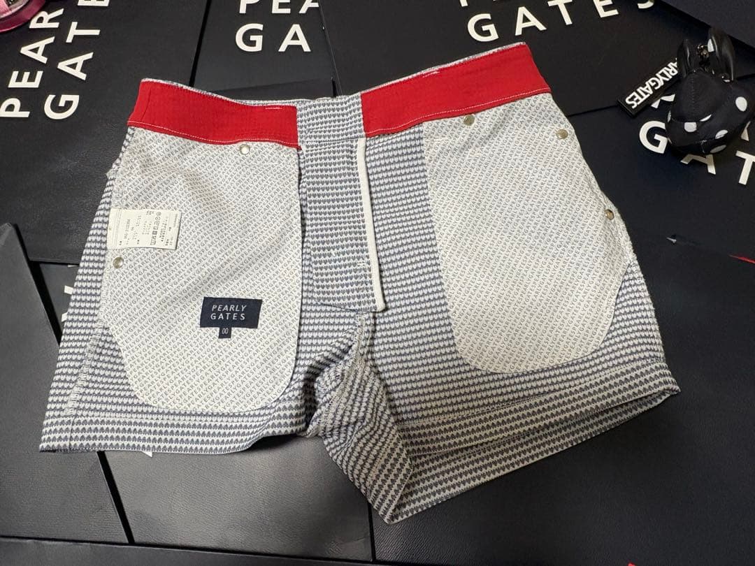 PG レディース ゴルフパンツ 白黒ストライプ