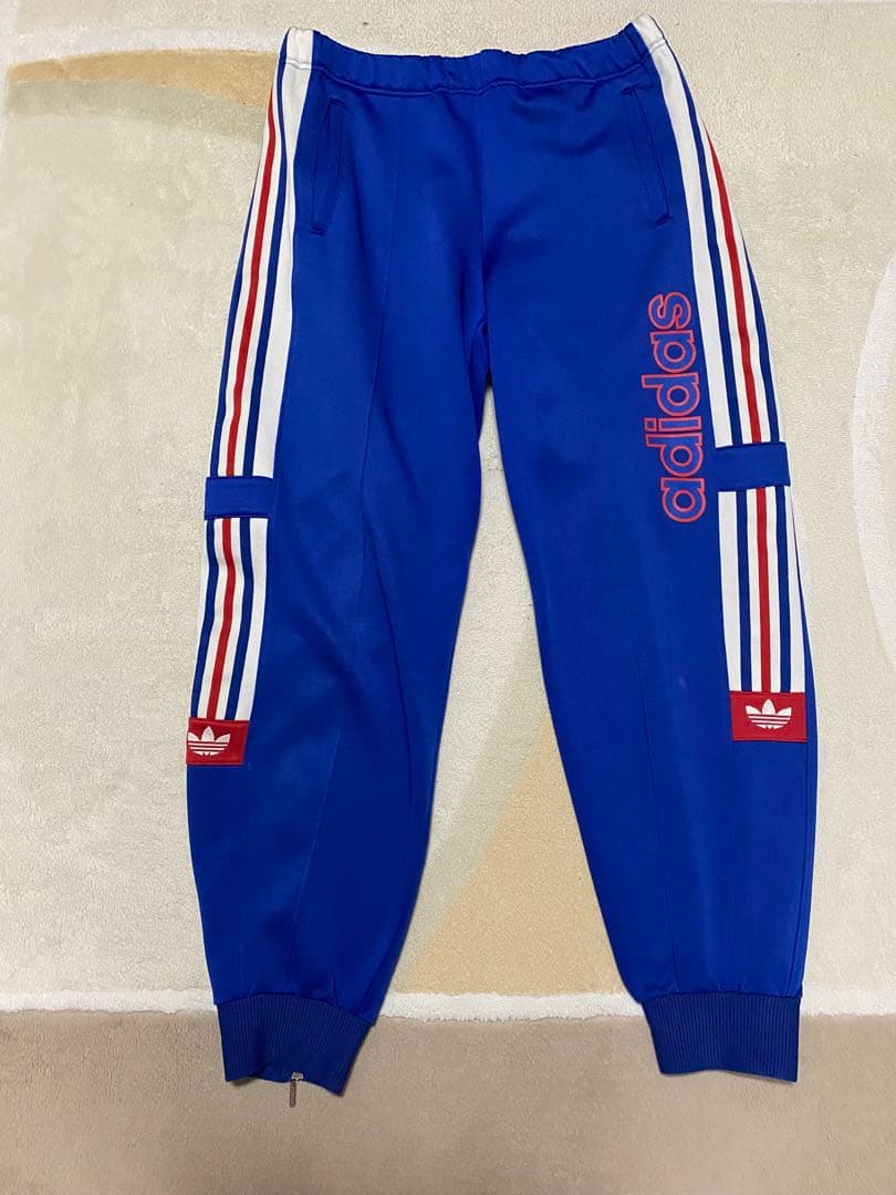 adidas アディダストラックスーツ　日産自動車FCモデル