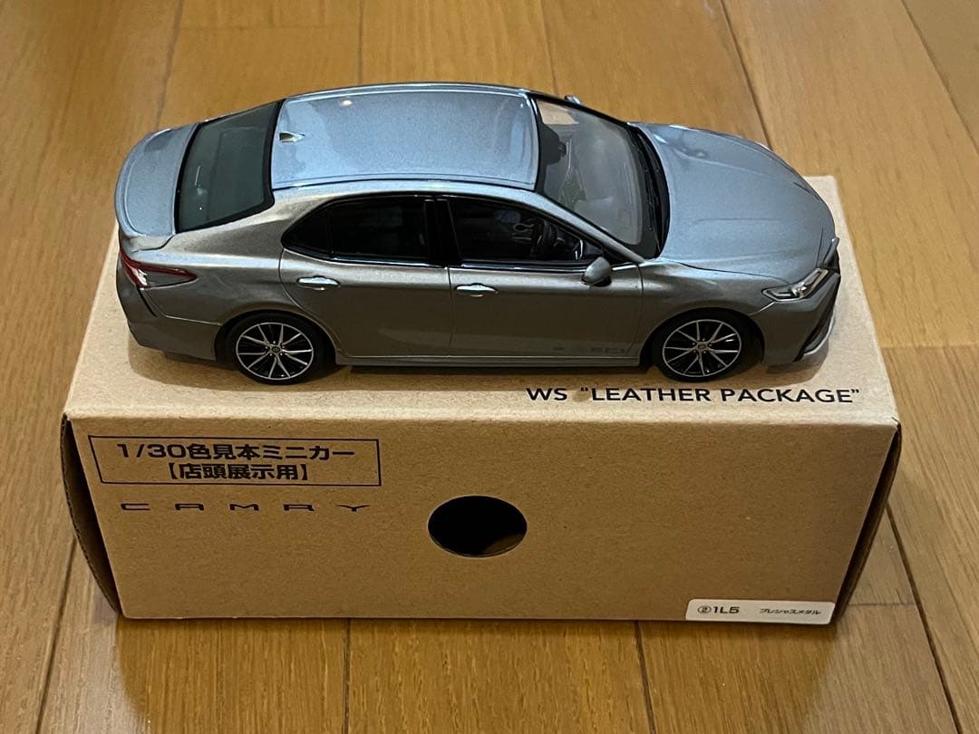 カムリ後期(一部改良モデル) ミニカー プレシャスメタル 専用箱付き 1/30