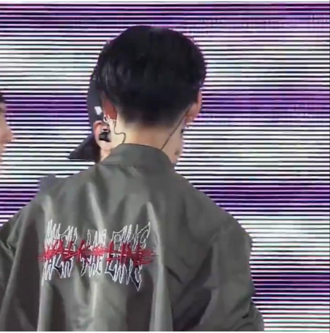 アイドル ENHYPEN WALK THE LINE Stadium Jacket