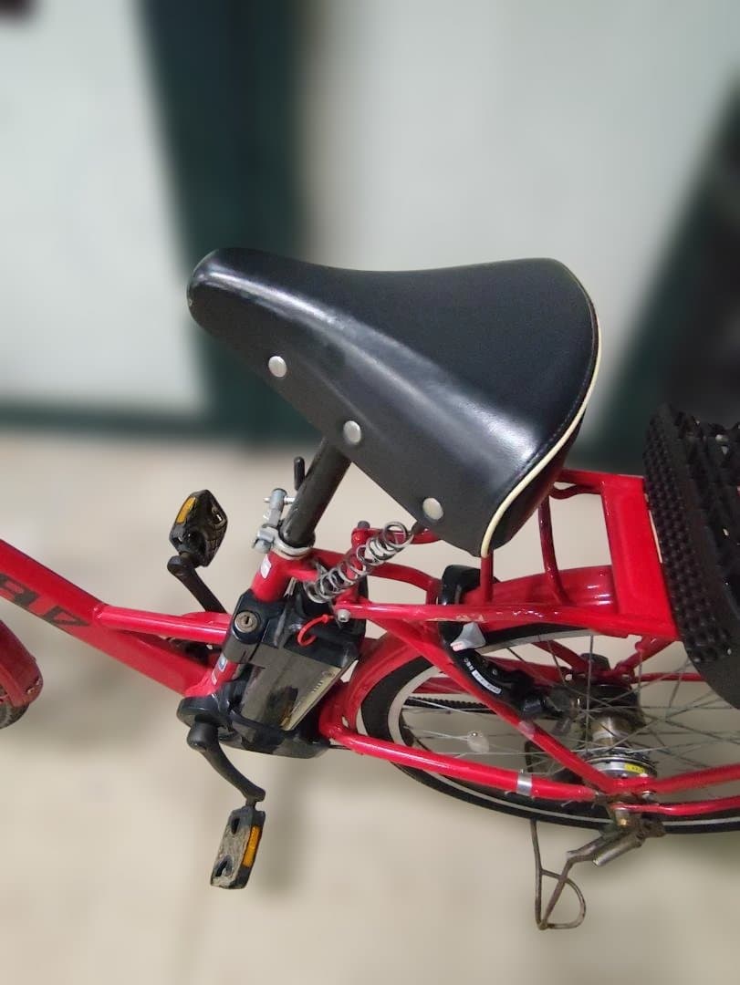 ブリヂストン　ステップクルーズ　B400バッテリー　赤色　前後カゴ新品