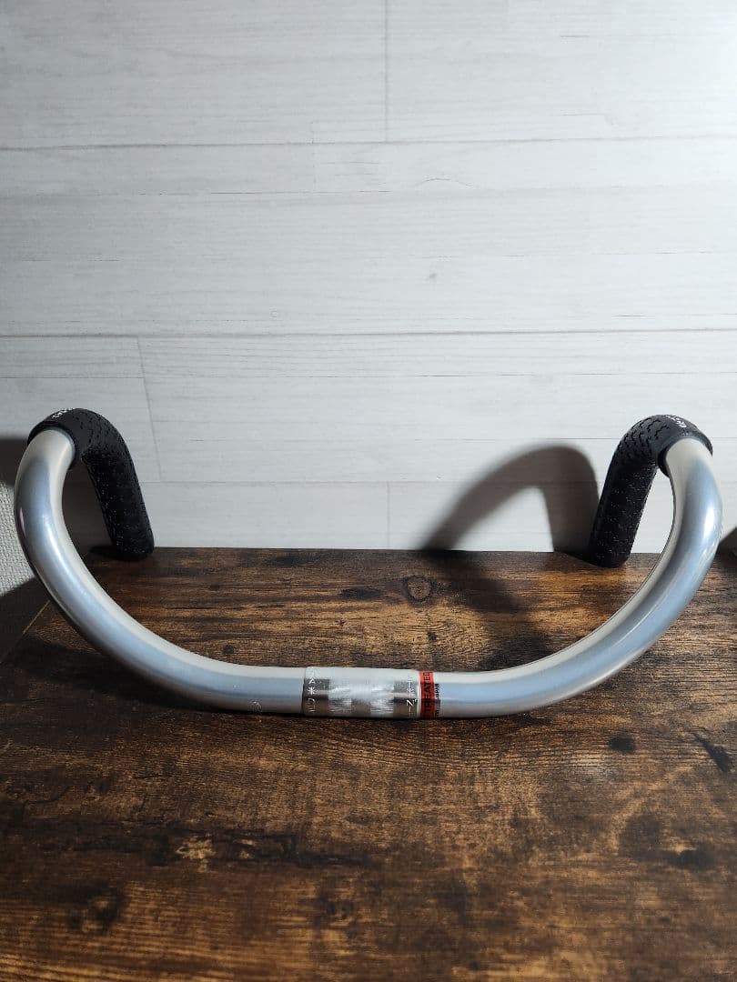 【極美品】日東 NITTO ハンドル360mm 浅曲がり 軽合 NJS ニギリ付