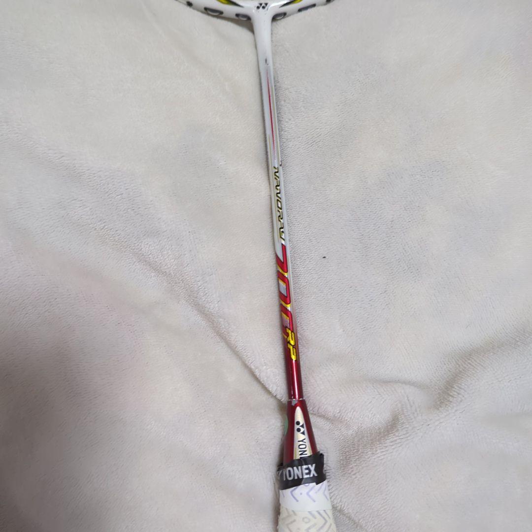！よみさま！！YONEX ヨネックス　ナノレイ700RP バドミントンラケット