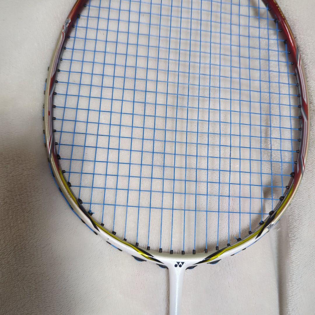 ！よみさま！！YONEX ヨネックス　ナノレイ700RP バドミントンラケット