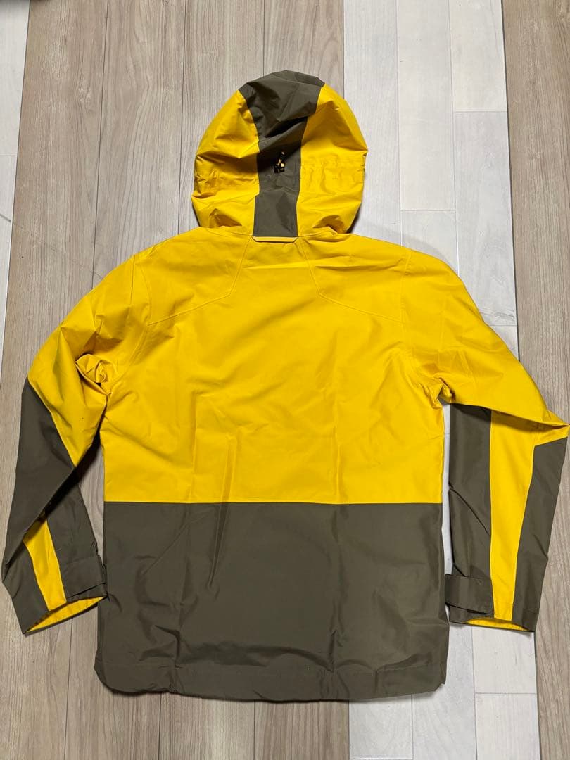 Haglöfs（ホグロフス）Lumi Jacket ルミ ジャケット サイズM