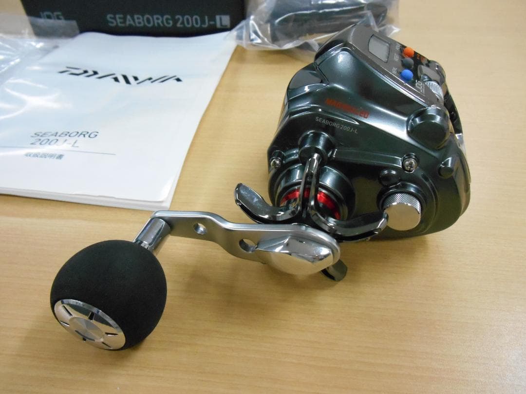 DAIWA SEABORG 200J-L 電動リール 52.5 K 130h