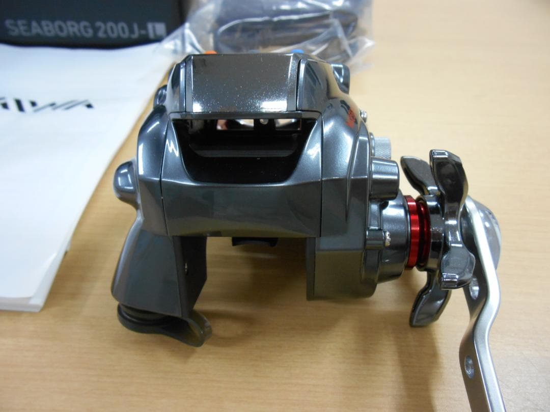 DAIWA SEABORG 200J-L 電動リール 52.5 K 130h