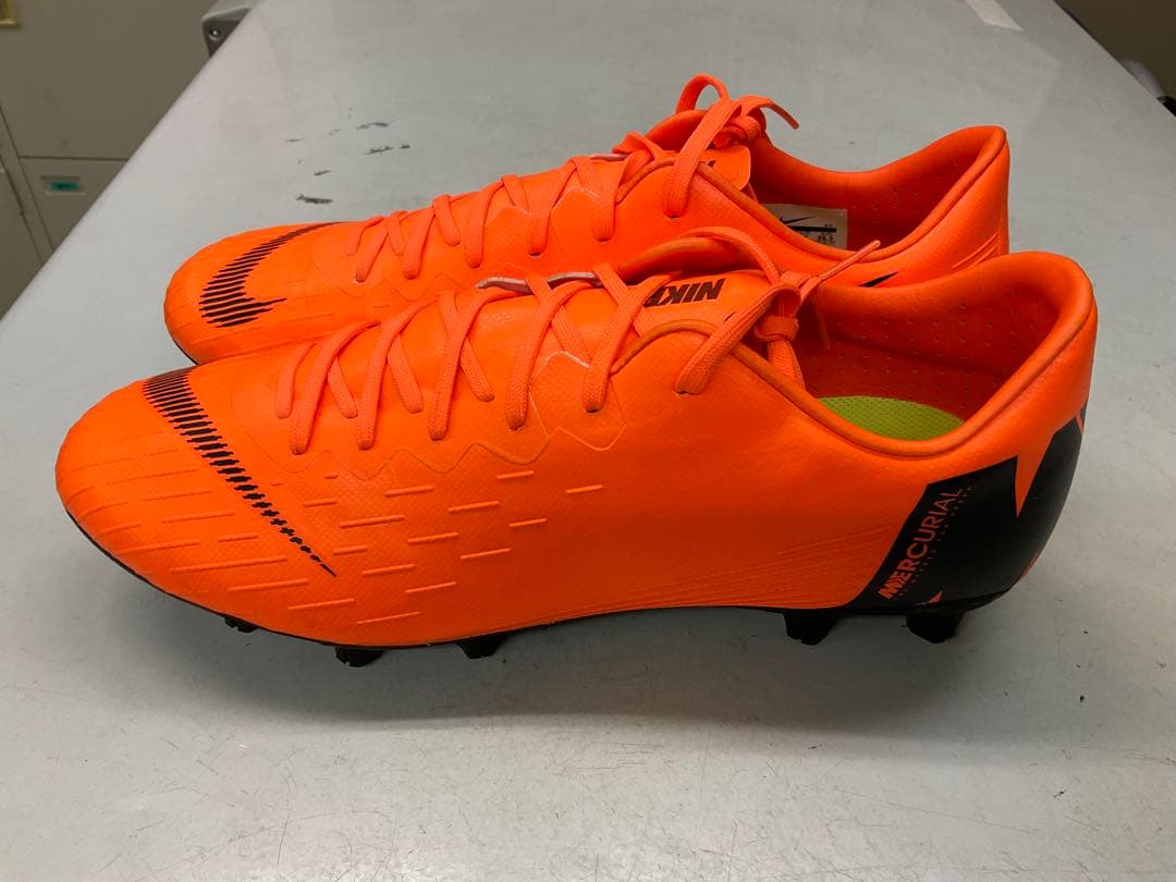 Nike Mercurial サッカーシューズ オレンジ シューズケース付き