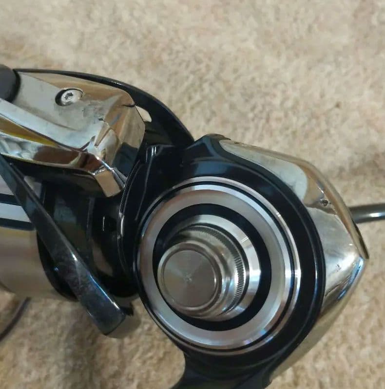 最終値下げ！DAIWA 19セルテート3000CXH