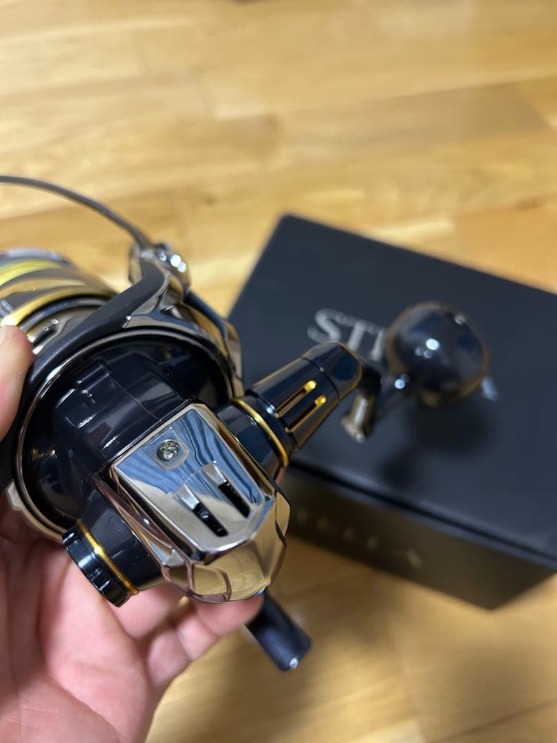 美品　シマノ　19ステラ 8000HG