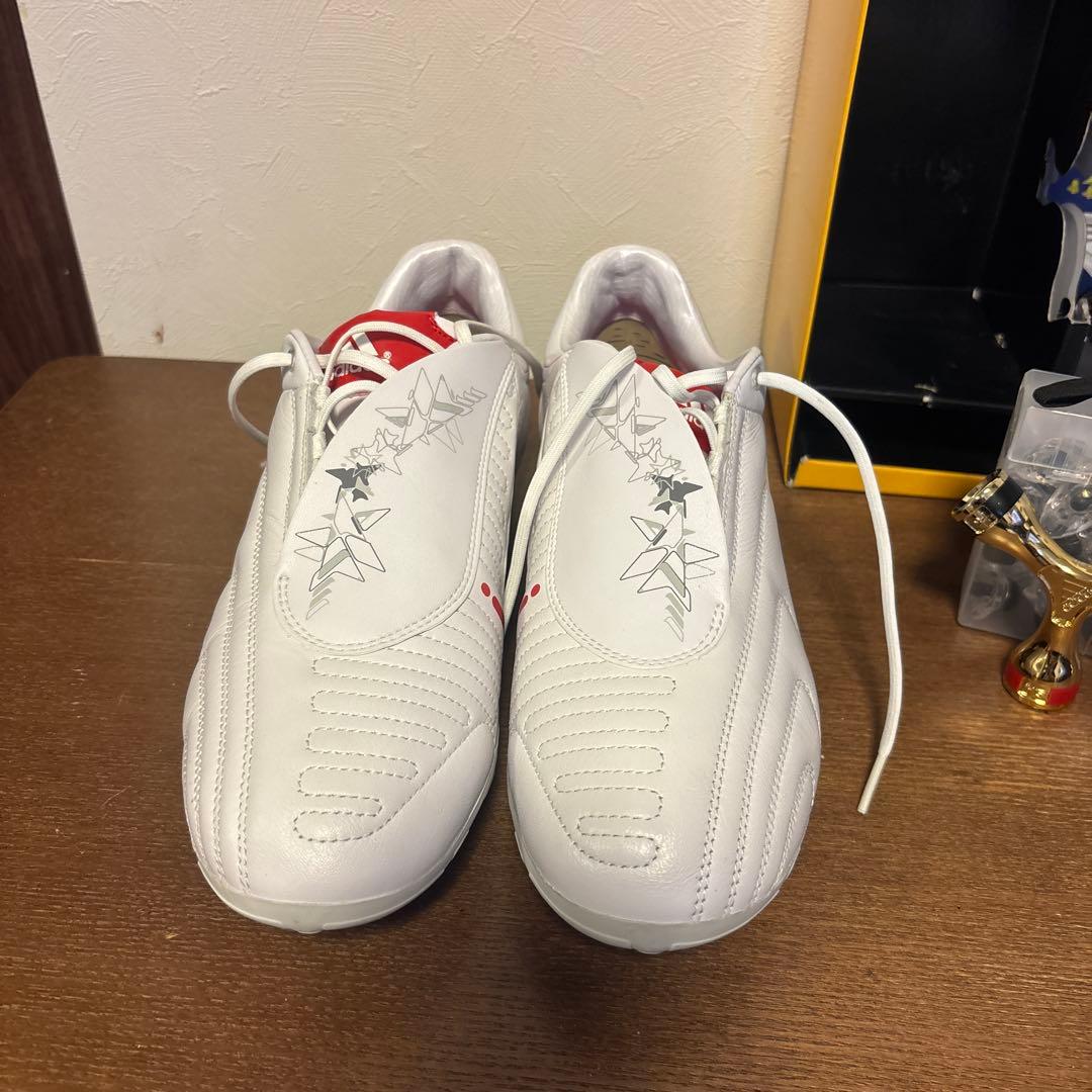 adidas TUNIT サッカーシューズ ホワイト/レッド