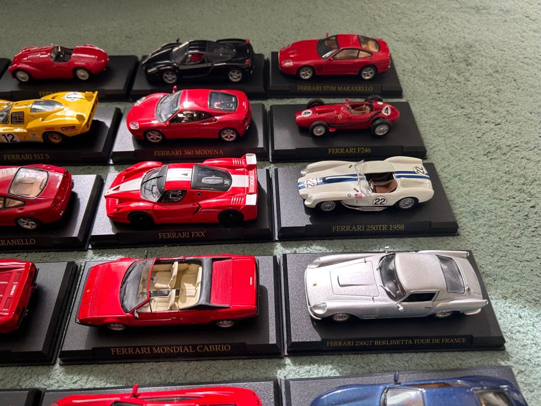 ディアゴスティーニ　フェラーリ ミニカー　35台