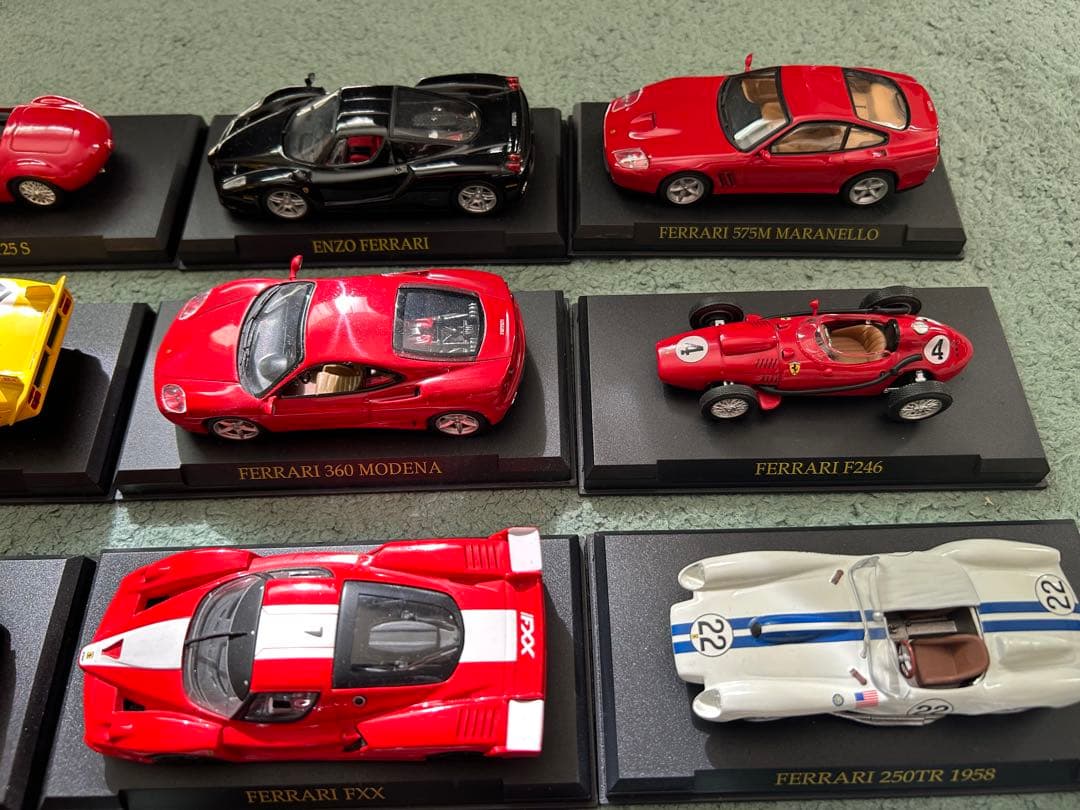 ディアゴスティーニ　フェラーリ ミニカー　35台