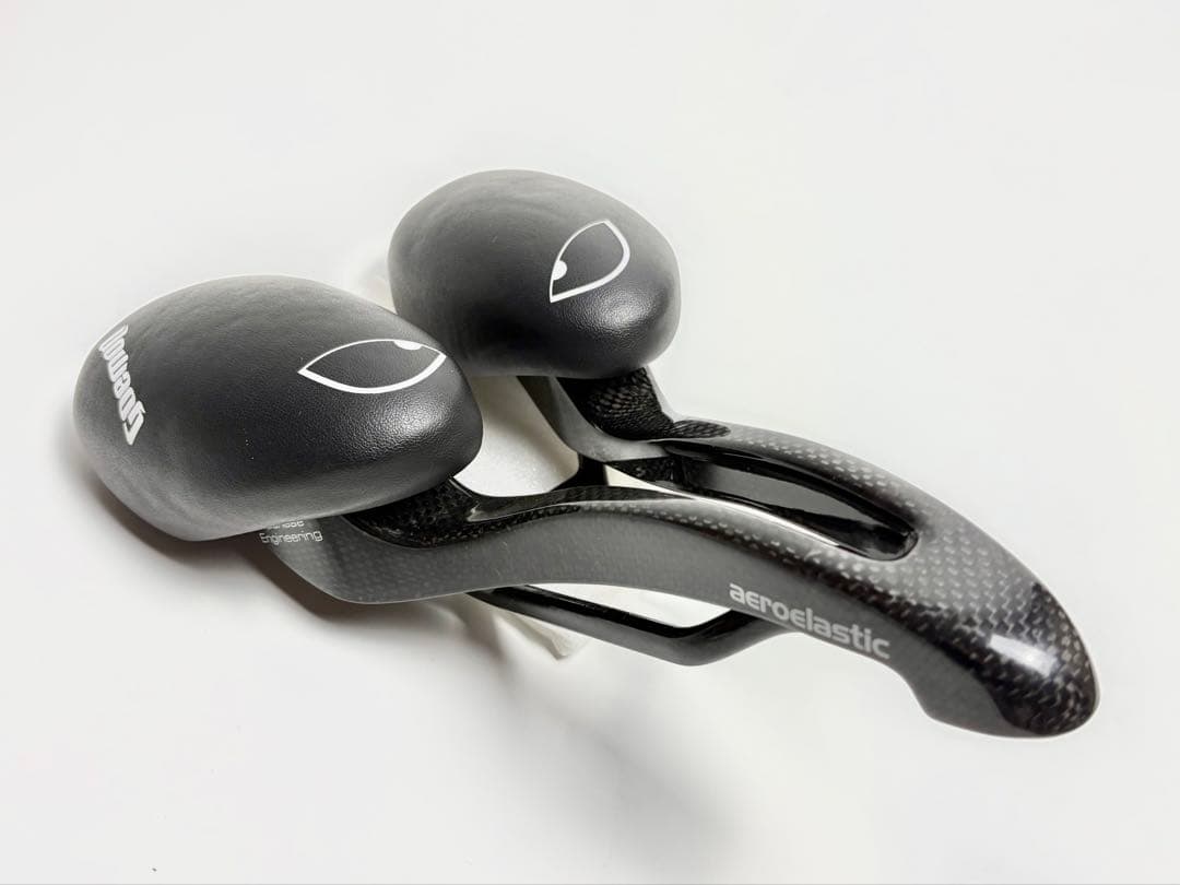 AEROELASTIC ノーズレスサドル AE Saddle ロングライド設計