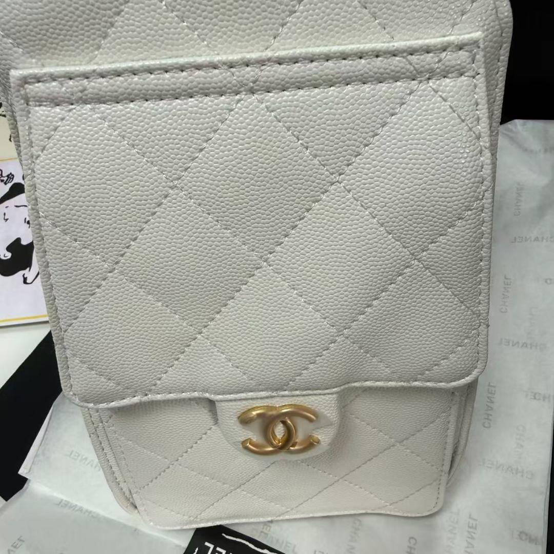 希少な美品 ノベルティグッズ ホワイト ショルダーバッグ BOX付