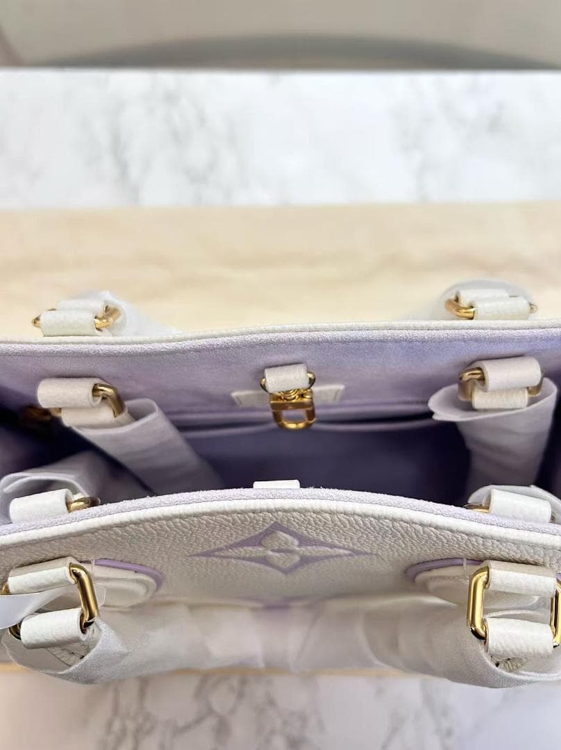 LOUIS VUITTON トートバッグ ホワイト ラベンダー