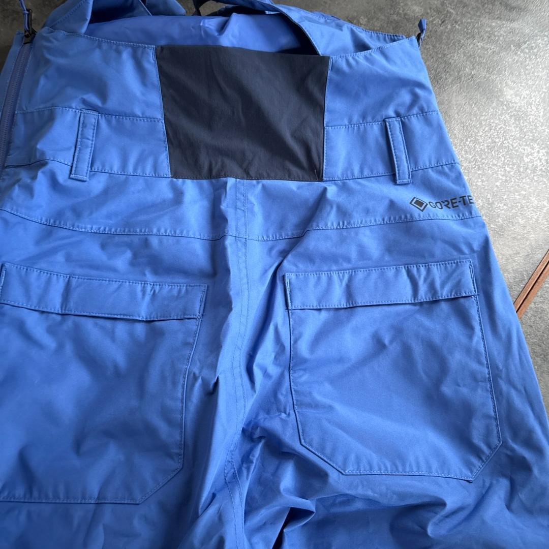 【新品】BURTON　バートン　レディース　スノーボード　ビブパンツ　Sサイズ