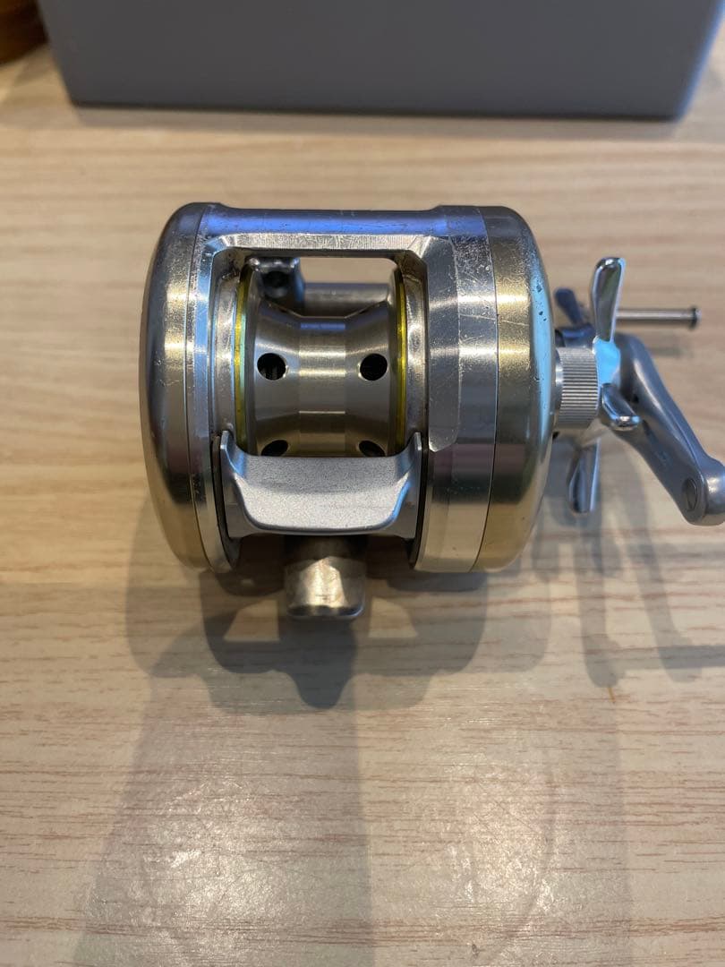ダイワ　ミリオネア　cv-z 205 daiwa millionaire