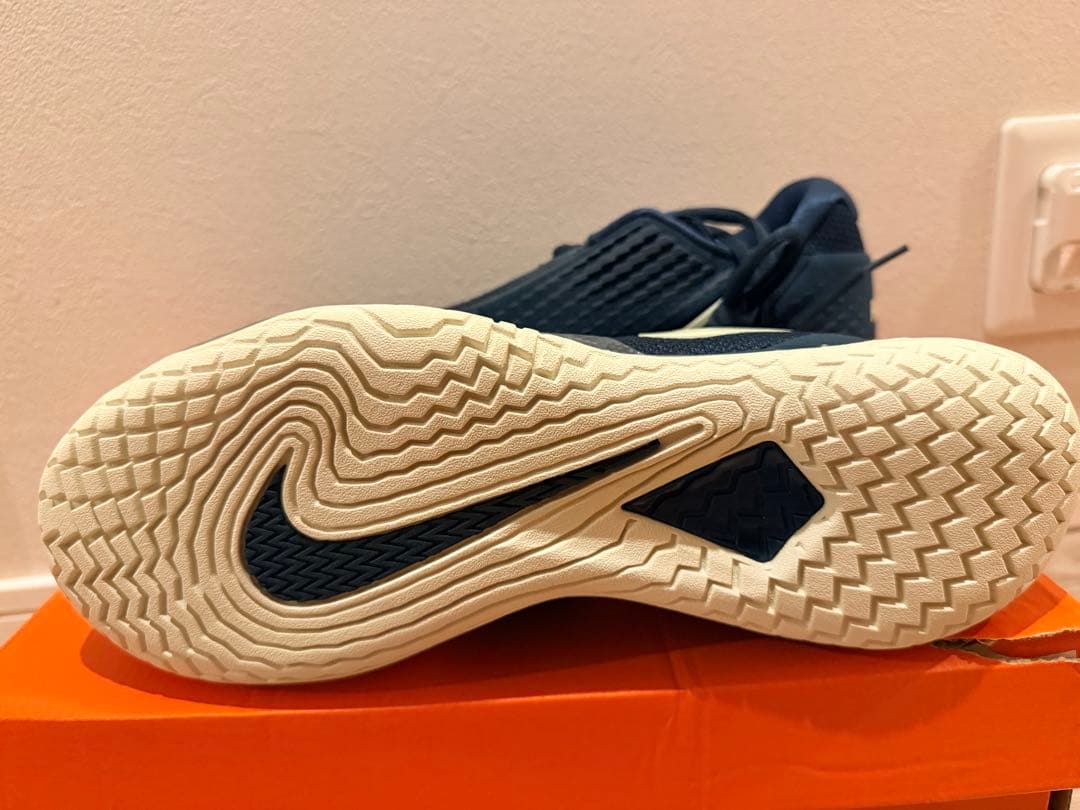 シューズ(男性用) NikeCourt Zoom Vapor Cage 4 Rafa 27cm