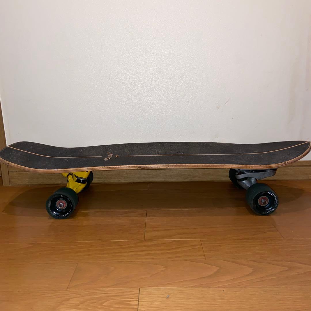 carverサーフスケート