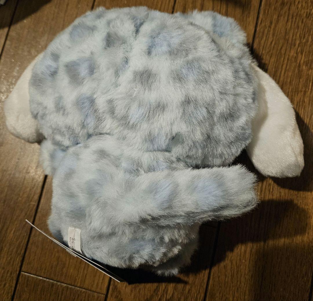 ギャルネコシナモンロールぬいぐるみ