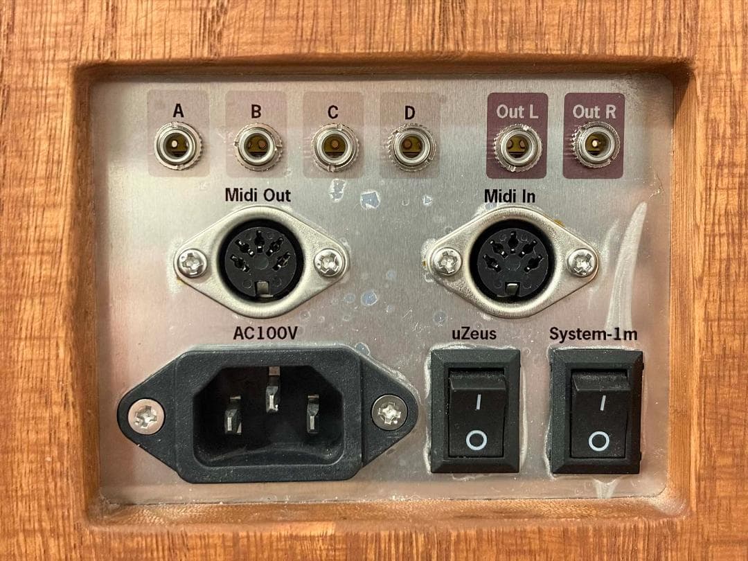 Eurorack 84HP 9U 木製ケース 角度付き 蓋収納付き ユーロラック