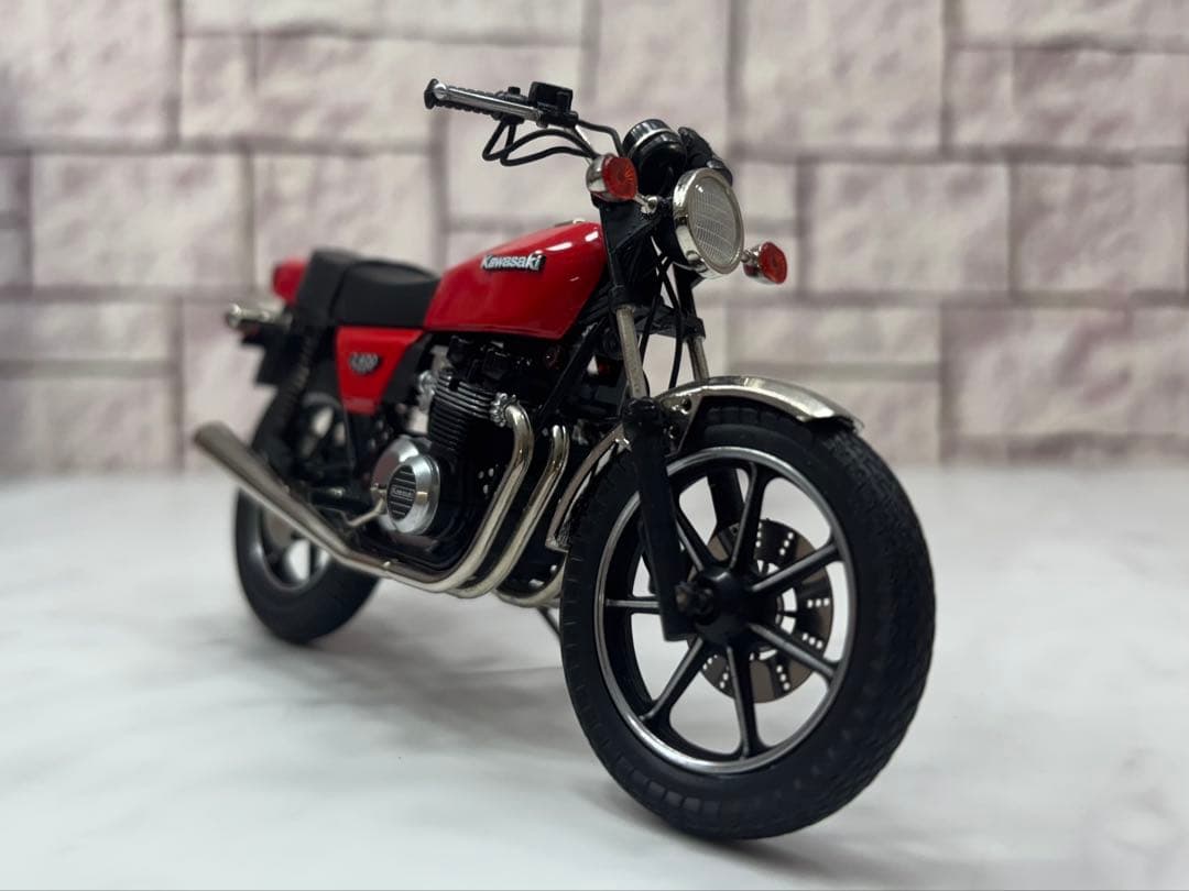 1/18 マルサン鉄馬　カワサキ　Z400FX