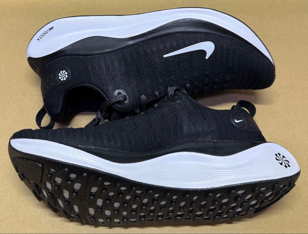 NIKE ナイキ インフィニティラン 4 エクストラワイド 26.5cm