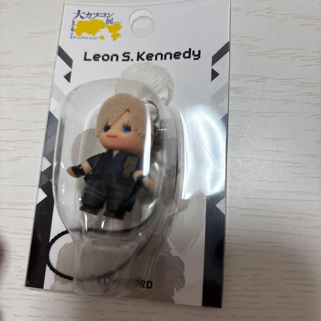 《大カプコン展限定》レオン S・ケネディ キューピー 3個セット
