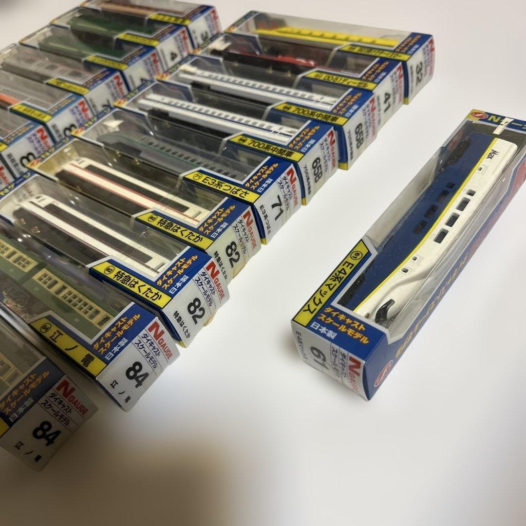 Nゲージ　トレーン　ダイキャストスケールモデル　新品未開封18両セット　おまけ付