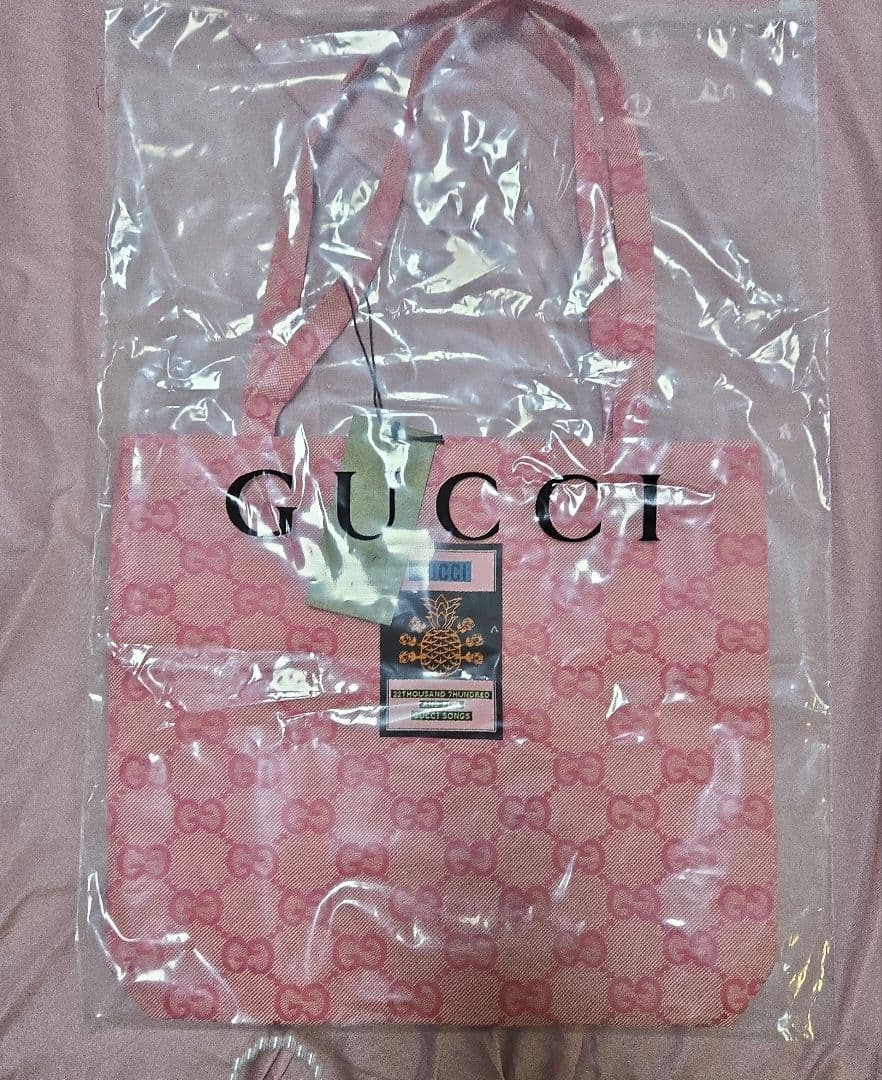 希少最安値！GUCCI ノベルティ ロゴキャンパストートバッグ ピンク