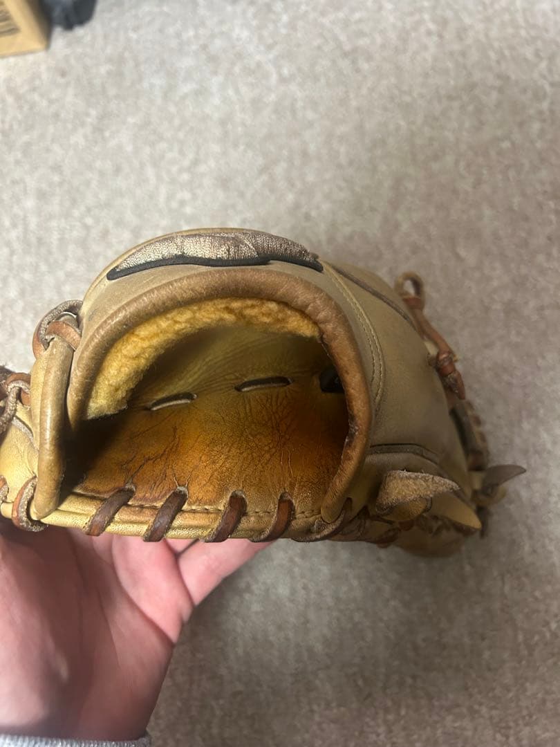 ミズノプロ内野用グローブ