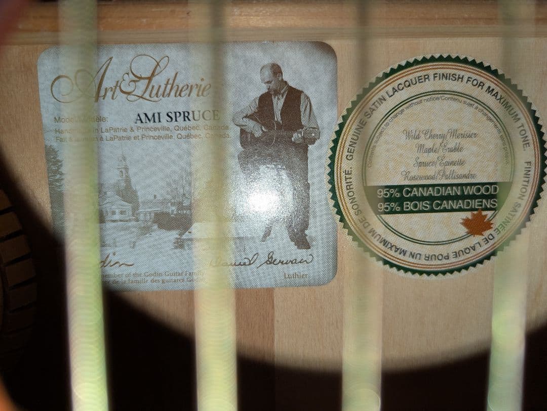 Art & Lutherie Ami Spruce トップ単板 パーラーギター