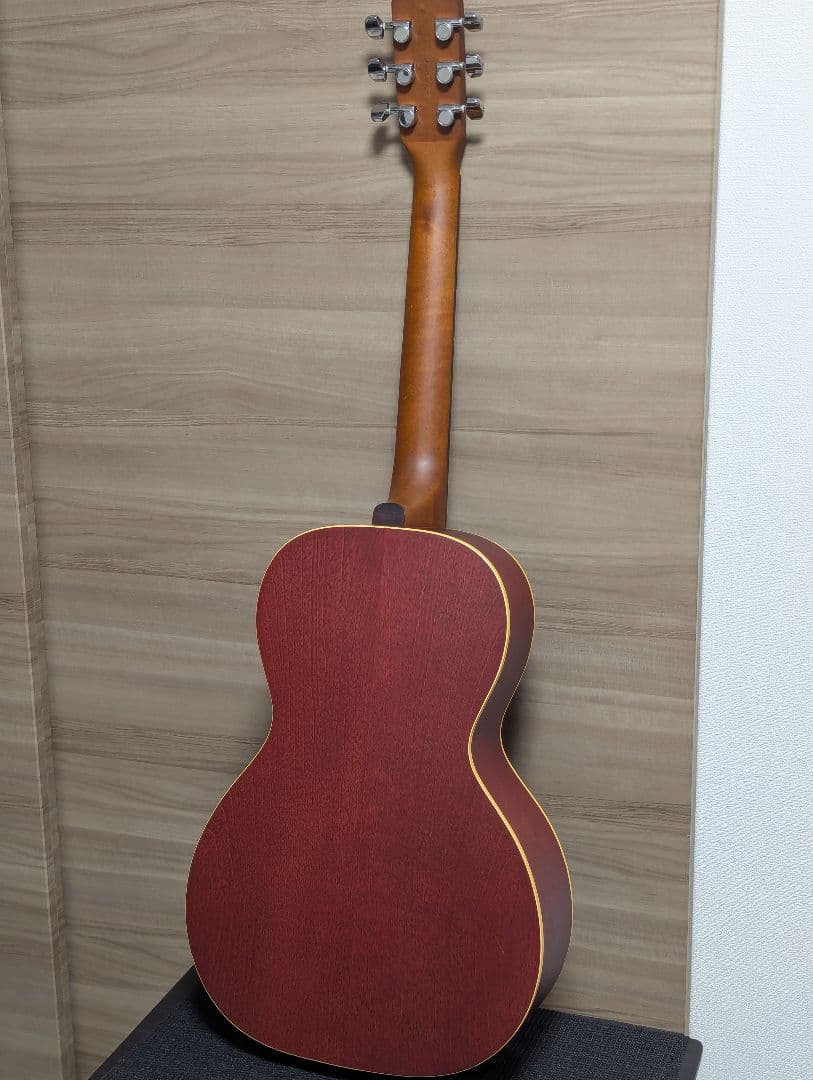 Art & Lutherie Ami Spruce トップ単板 パーラーギター
