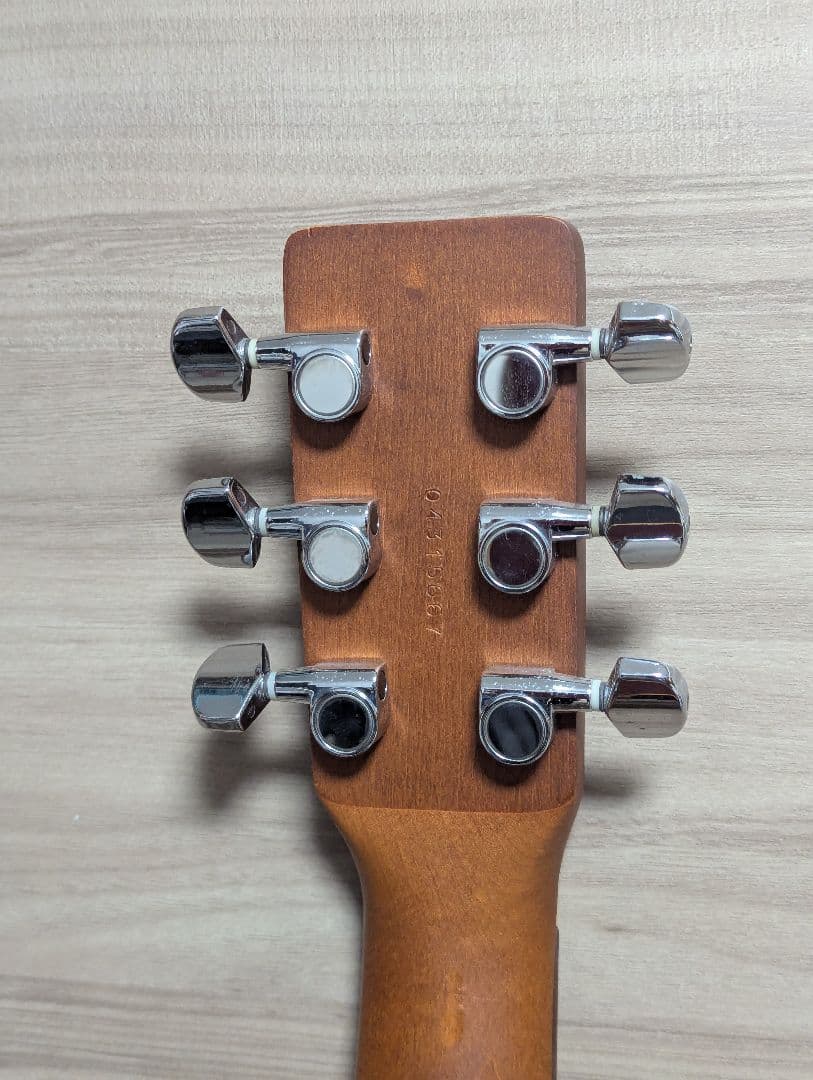Art & Lutherie Ami Spruce トップ単板 パーラーギター