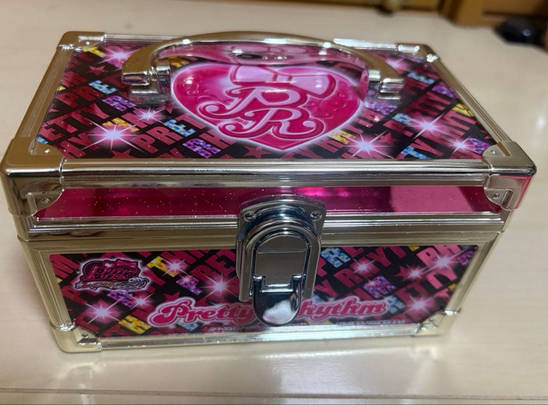 プリズムストーン　メモリーパス、ケース付き