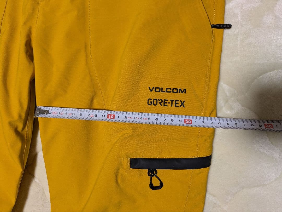 ボルコム　GORE-TEX　スノーボードパンツUS Sサイズ　マスタードカラー