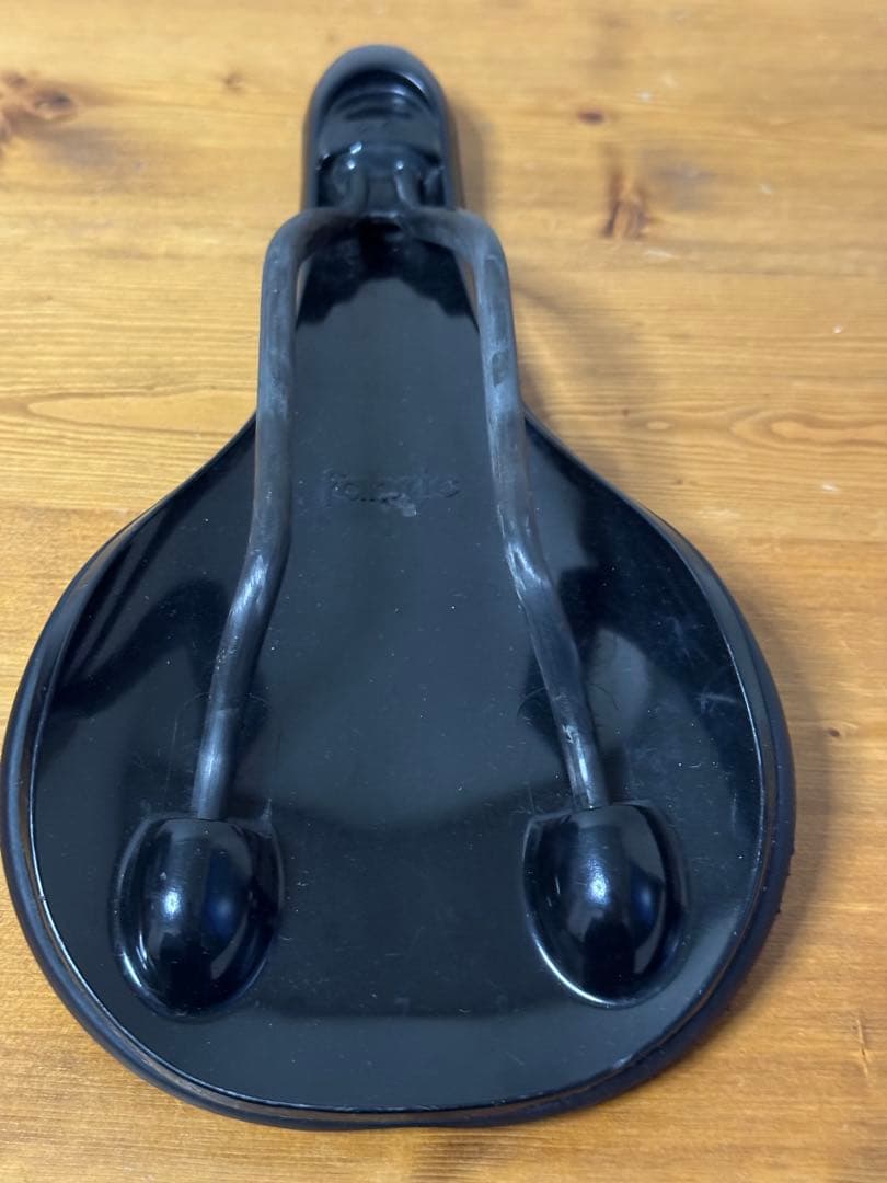 パーツ FABRIC saddle pro team shallow carbon