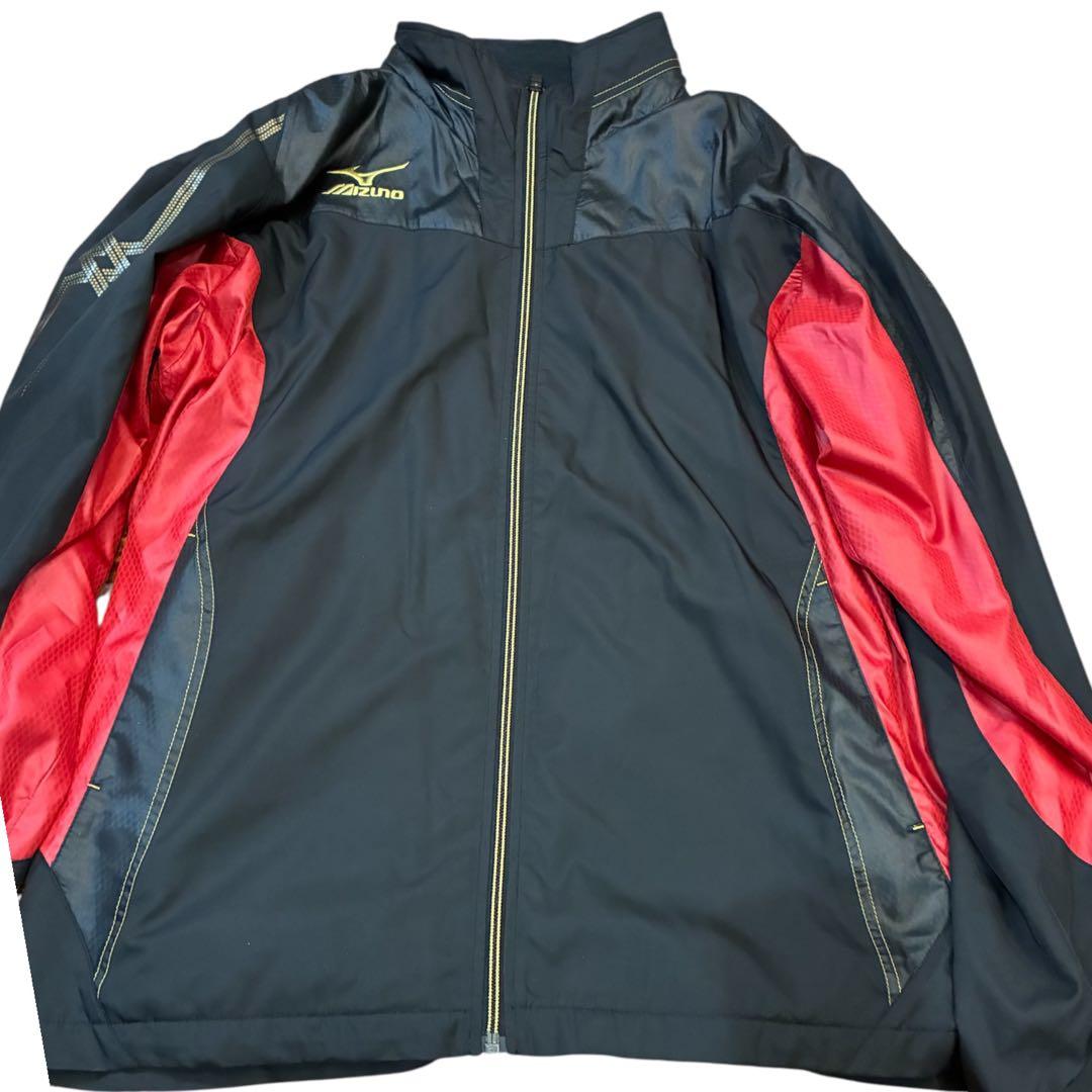 一度着用のみ！ミズノ　ウインドブレーカー上下セット　XL（Ｏ）サイズ