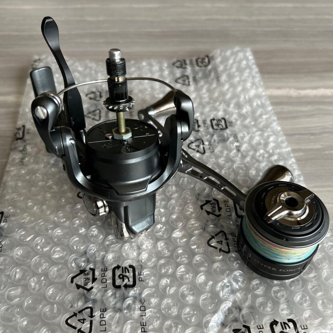 美品　ハイパーフォースLB C2000MDH シマノ