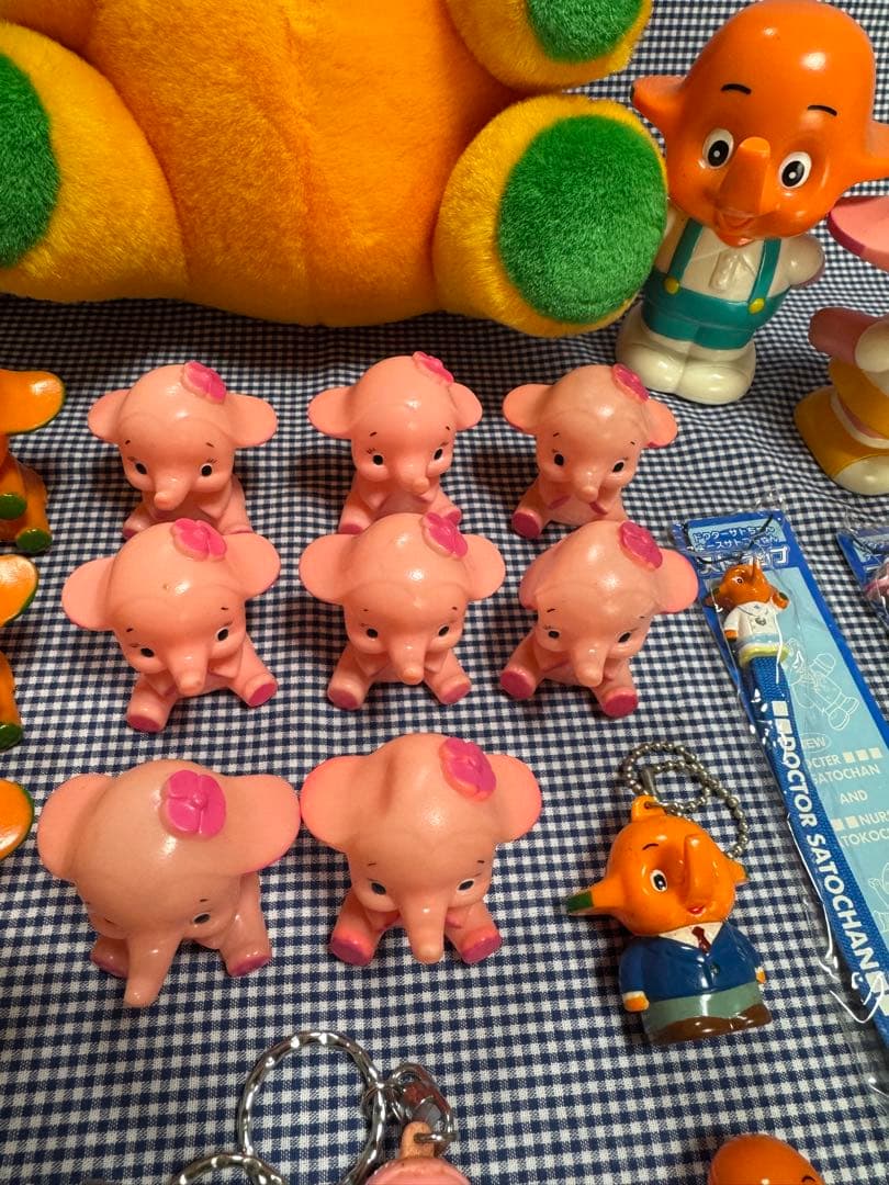 サトちゃんのぬいぐるみと指人形やキーチェーンなど　非売品