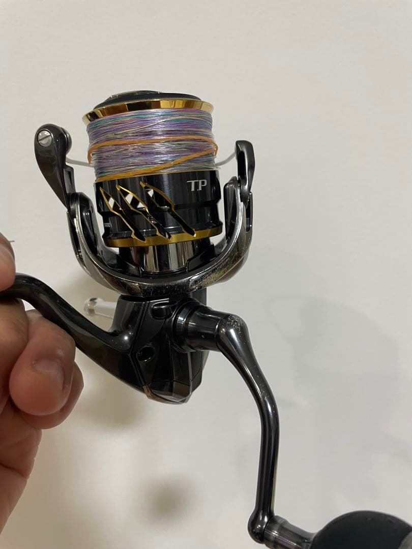 TP ツインパワー　スピニングリール