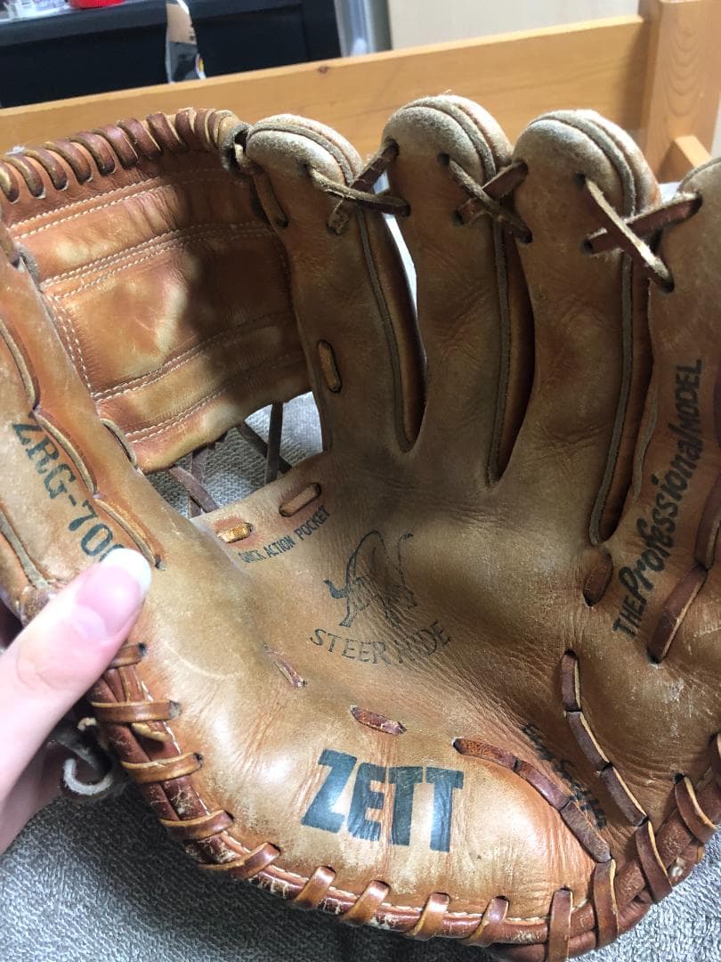zett グローブ