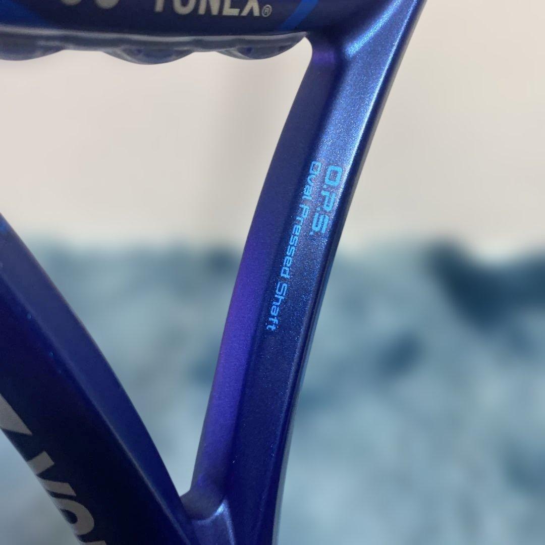 YONEX EZONE 105 ヨネックス　イーゾーン　G1 テニスラケット